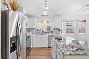 965 Sagrada Circle, Keizer, OR 97303 - Photo 12