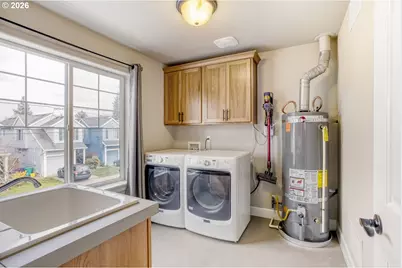 8625 N Endicott Ave, Portland, OR 97217 - Photo 22