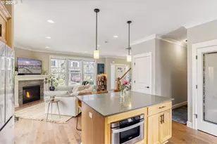 8625 N Endicott Ave, Portland, OR 97217 - Photo 10