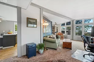 27671 Bumpy Rd, John Day, OR 97845 - Photo 16