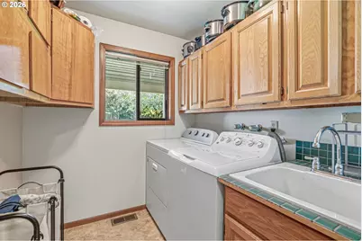 1269 King Rd, Winlock, WA 98596 - Photo 16