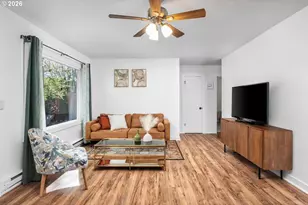 12311 SE Ramona St, Portland, OR 97236 - Photo 10