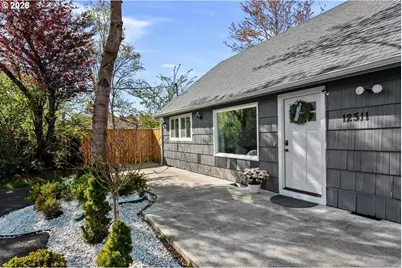12311 SE Ramona St, Portland, OR 97236 - Photo 2