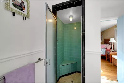 820 Lariat Dr, Eugene, OR 97401 - Photo 34