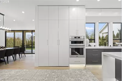 590 W U St, Washougal, WA 98671 - Photo 18