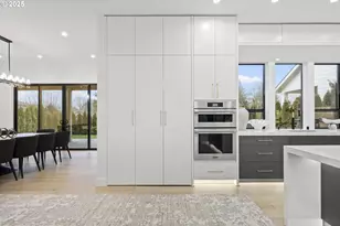 590 W U St, Washougal, WA 98671 - Photo 18