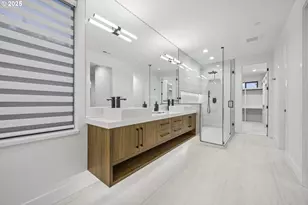 590 W U St, Washougal, WA 98671 - Photo 38