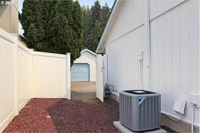 36300 Yocum Loop, Sandy, OR 97055 - Photo 46