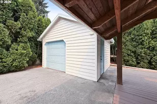 36300 Yocum Loop, Sandy, OR 97055 - Photo 40