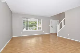 36300 Yocum Loop, Sandy, OR 97055 - Photo 4