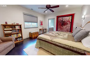 1074 Hamilton St, Springfield, OR 97477 - Photo 16