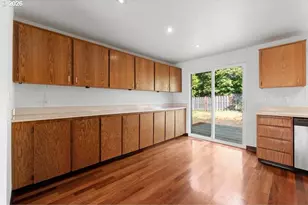 6924 SE 116th Ave, Portland, OR 97266 - Photo 8