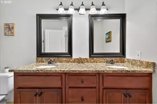 627 N Hayden Bay Dr, Portland, OR 97217 - Photo 26