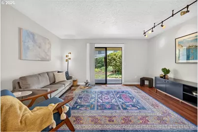 627 N Hayden Bay Dr #14, Portland, OR 97217 - Photo 10
