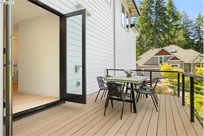 2475 NW Birkendene St, Portland, OR 97229 - Photo 16