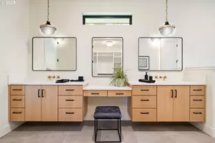 2475 NW Birkendene St, Portland, OR 97229 - Photo 24