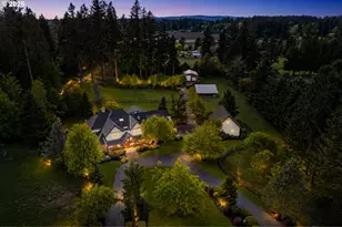 31553 SW Isle Way Ln, West Linn, OR 97068 - Photo 2