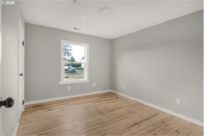 1001 S 6th Ave, Kelso, WA 98626 - Photo 18