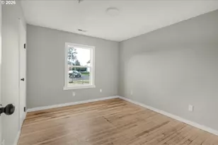 1001 S 6th Ave, Kelso, WA 98626 - Photo 18
