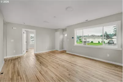 1001 S 6th Ave, Kelso, WA 98626 - Photo 6