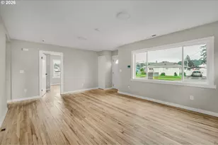 1001 S 6th Ave, Kelso, WA 98626 - Photo 6