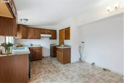 2522 SW Marshall Ave, Pendleton, OR 97801 - Photo 18