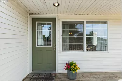 2522 SW Marshall Ave, Pendleton, OR 97801 - Photo 4