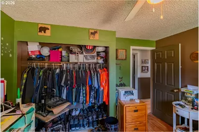 350 W Pine St, Sweet Home, OR 97386 - Photo 22