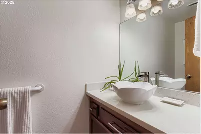 3248 NE 29th St, Gresham, OR 97030 - Photo 14