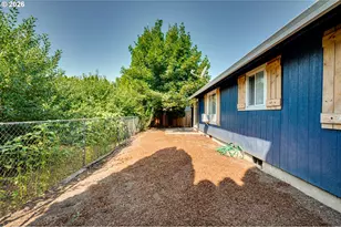 2129 Dahlia St, Woodland, WA 98674 - Photo 4