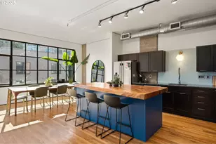 408 NW 12th Ave, Portland, OR 97209 - Photo 4