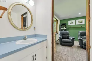 24309 Warthen Rd, Elmira, OR 97437 - Photo 18