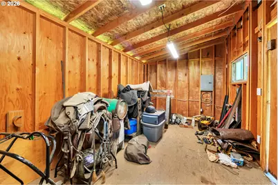 24309 Warthen Rd, Elmira, OR 97437 - Photo 42