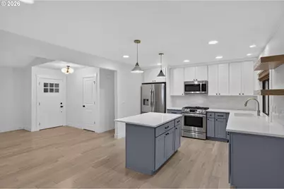 3745 Division Ct, Lake Oswego, OR 97035 - Photo 10