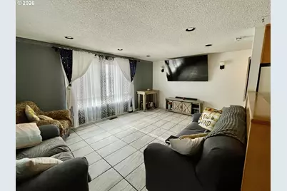 309 Lake Ave, La Grande, OR 97850 - Photo 8