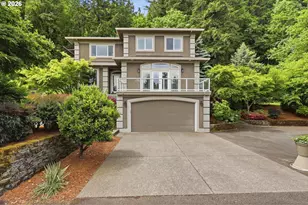 22868 SW Hillcrest Rd, West Linn, OR 97068 - Photo 2