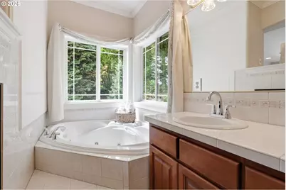22868 SW Hillcrest Rd, West Linn, OR 97068 - Photo 24