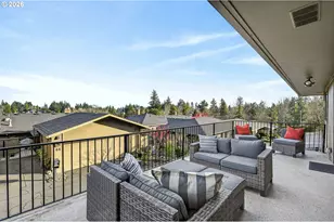 45 Condolea Ct, Lake Oswego, OR 97035 - Photo 14