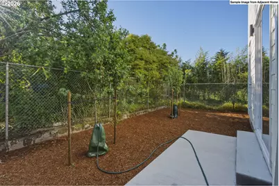 7051 SE 60th Ave, Portland, OR 97206 - Photo 16