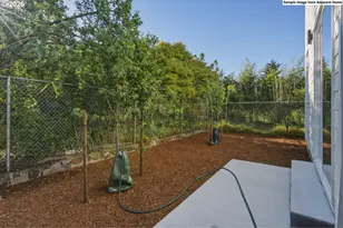 7051 SE 60th Ave, Portland, OR 97206 - Photo 16