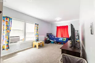 1703 Jefferson Ave, La Grande, OR 97850 - Photo 10