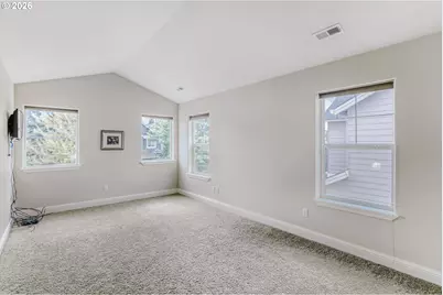 21533 SW Susan Ln, Beaverton, OR 97003 - Photo 14