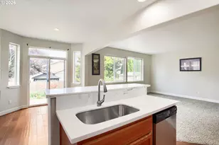 21533 SW Susan Ln, Beaverton, OR 97003 - Photo 14