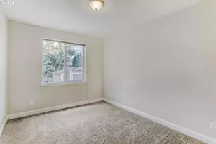 21533 SW Susan Ln, Beaverton, OR 97003 - Photo 22