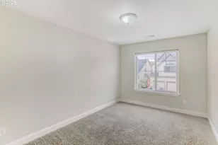 21533 SW Susan Ln, Beaverton, OR 97003 - Photo 24