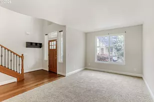 21533 SW Susan Ln, Beaverton, OR 97003 - Photo 4