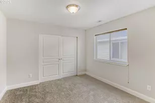 21533 SW Susan Ln, Beaverton, OR 97003 - Photo 18