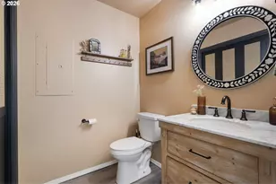 1920 SW Mill St Terrace, Portland, OR 97201 - Photo 20