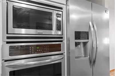 13802 NW 10th Ct, Vancouver, WA 98685 - Photo 8