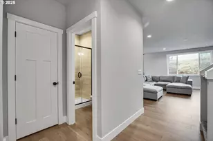 38249 Mulberry St, Sandy, OR 97055 - Photo 8